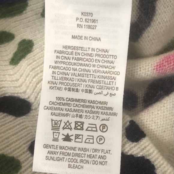 NWT Boden Cashmere V-Neck Sweater, size S - Picture 10 of 10